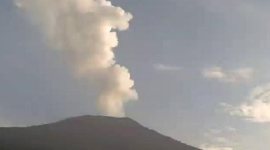 Gunung Marapi yang berada di wilayah Kabupaten Agam dan Kabupaten Tanah Datar, kembali menunjukkan aktivitas vulkanik. (Dok. Esdm.go.id)