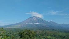 Gunung Semeru Erupsi. (Dok. Esdm.go.id)