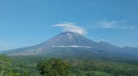 Gunung Semeru Erupsi. (Dok. Esdm.go.id)